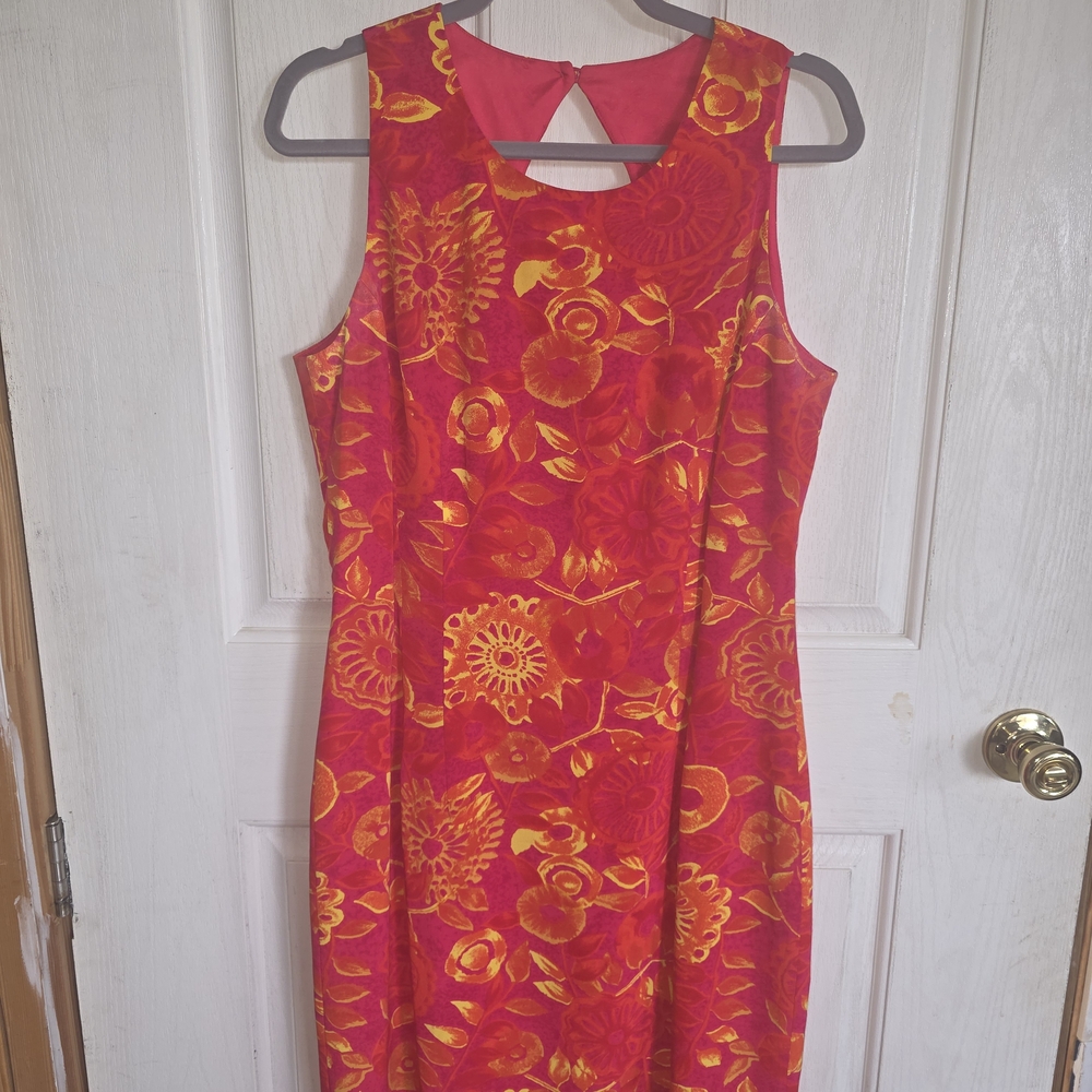 Maggy London Vibrant Red and Yellow Sleeveless Dress
